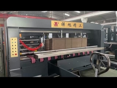 El excelente rendimiento de nuestra máquina de pegamento automático combinado con la máquina de captura